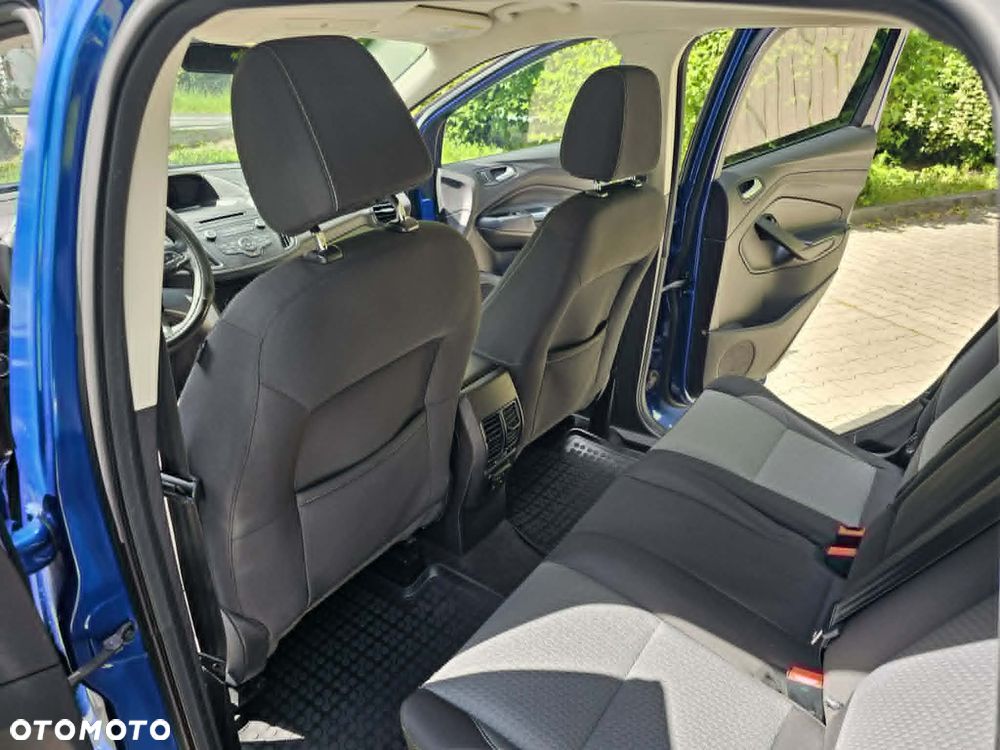 Ford Escape - 11
