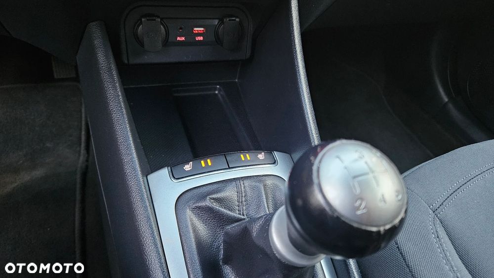 Kia Rio 1.2 L Business Line - 23