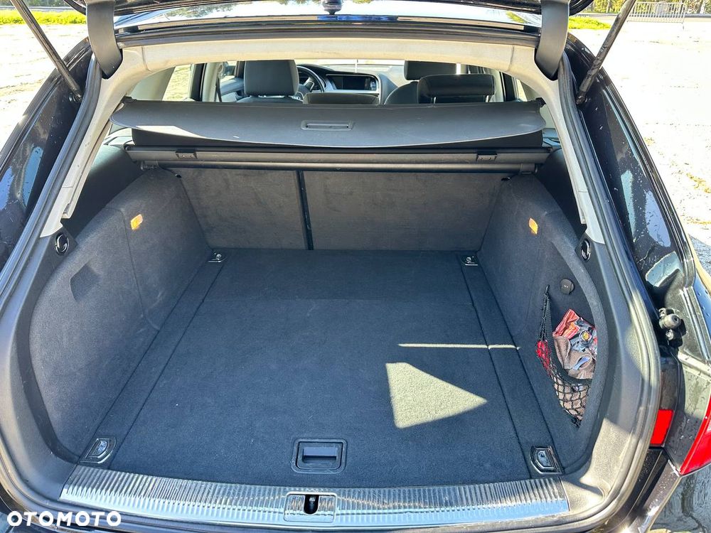 Audi A4 Avant - 16