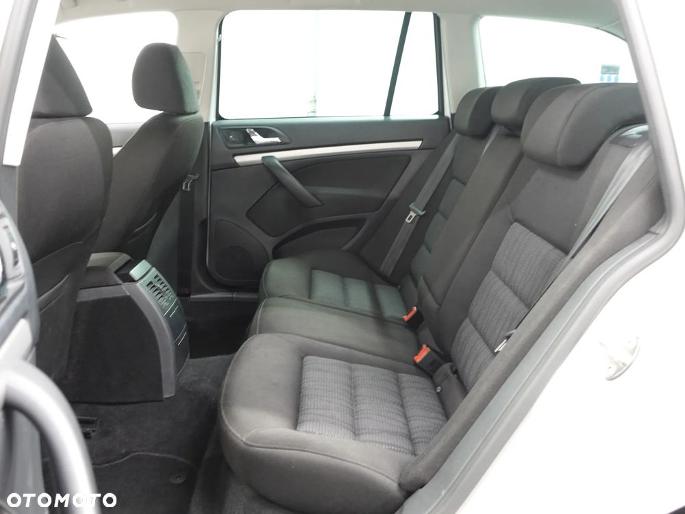 Skoda Octavia 1.6 TDI DPF Elegance - 22