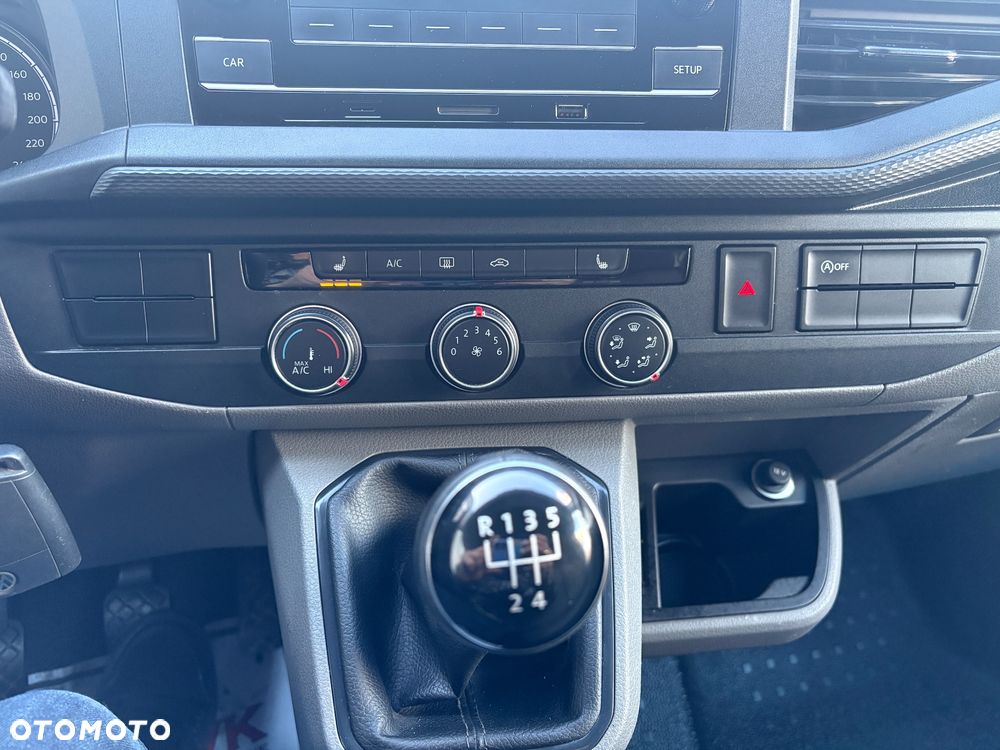Volkswagen Transporter T6,1 - 17