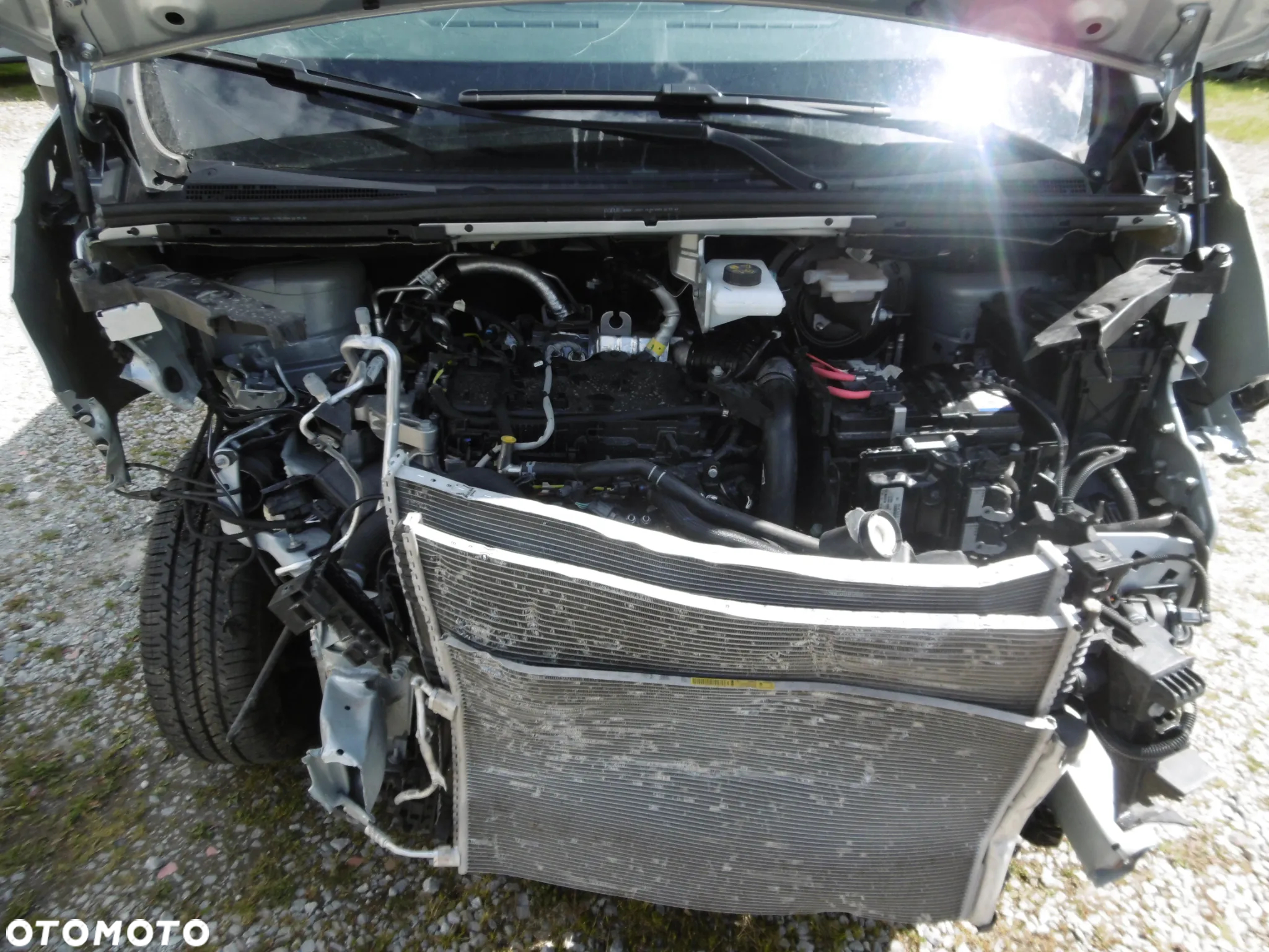 Renault Trafic SpaceClass 2.0 dCi Escapade - 12