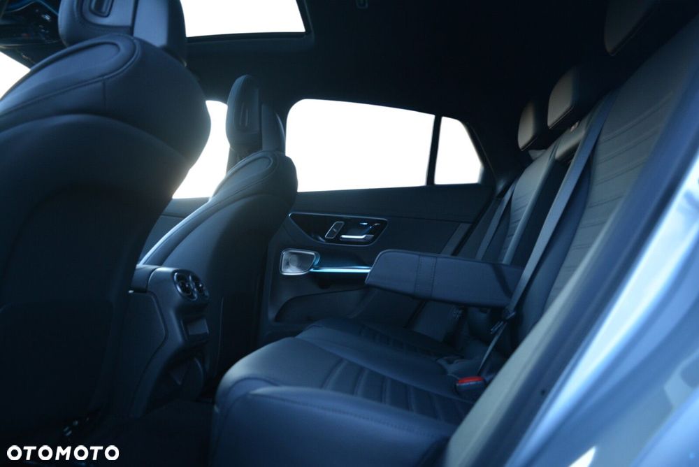 Mercedes-Benz GLC - 8