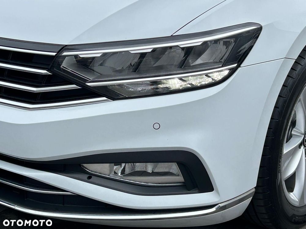 Volkswagen Passat 2.0 TDI EVO Elegance - 38