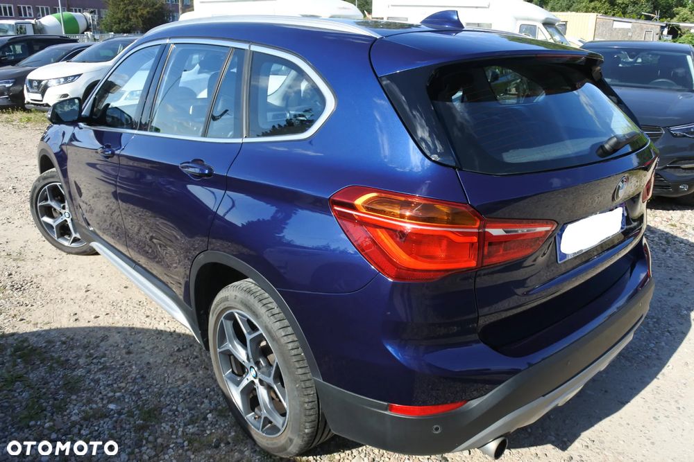 BMW X1 xDrive18d Sport Line sport - 3