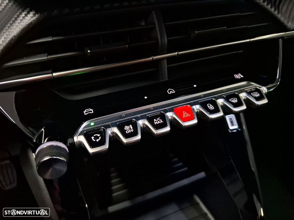 Peugeot 2008 1.2 PureTech Style - 18