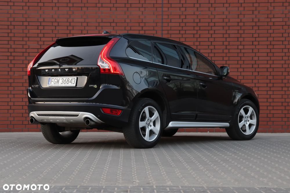 Volvo XC 60 D4 RDesign - 11
