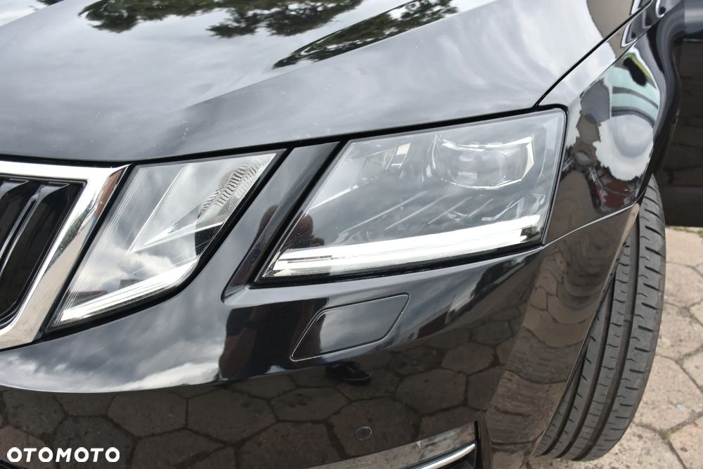 Skoda Octavia 2.0 TDI DSG Ambition - 22