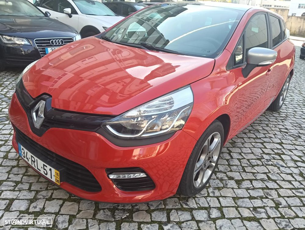 Renault Clio Sport Tourer 1.5 dCi GT Line - 16
