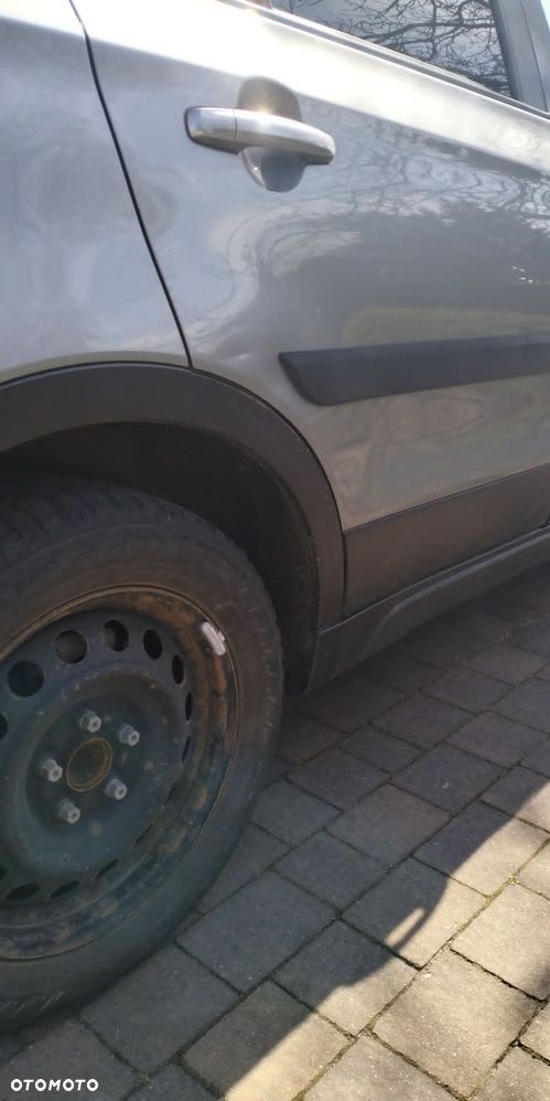 Suzuki SX4 Classic 1.6 VVT 4x2 Comfort - 28