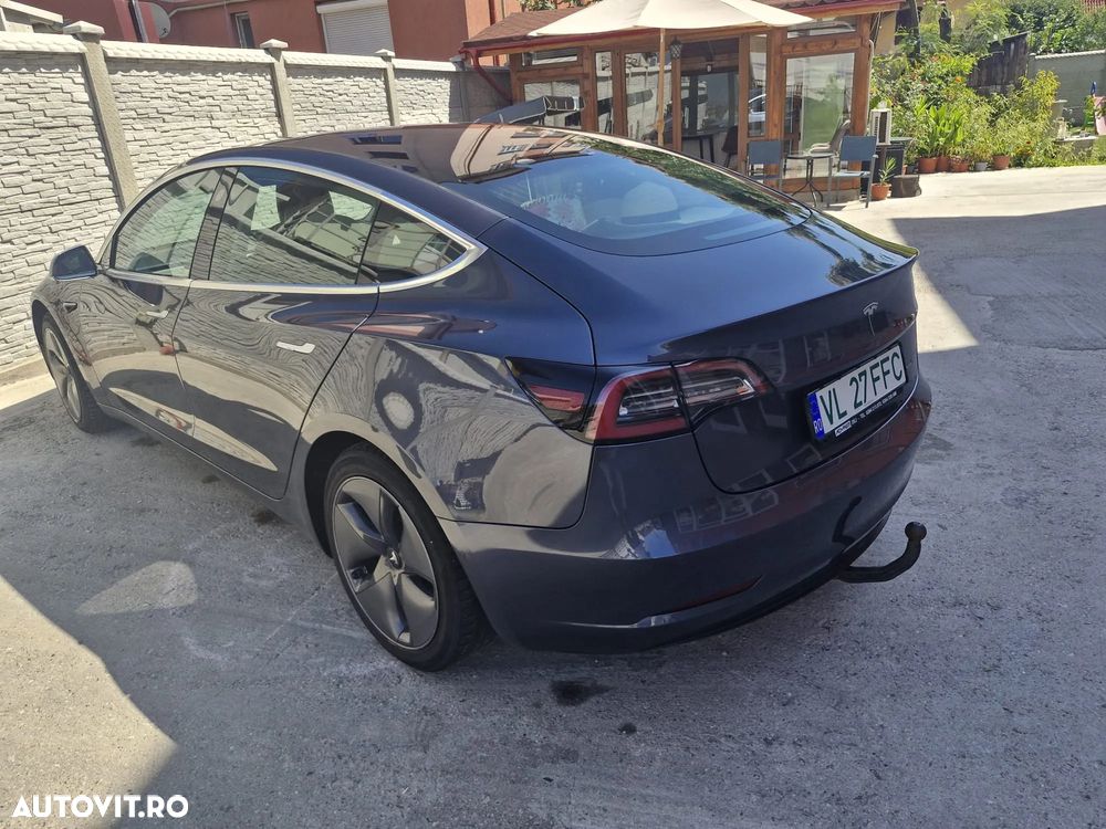 Tesla Model 3 Long Range - 2