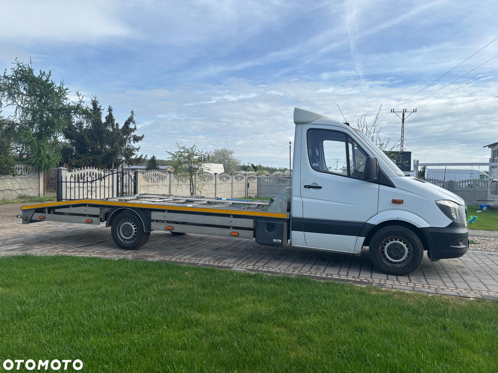 Mercedes-Benz Sprinter - 3