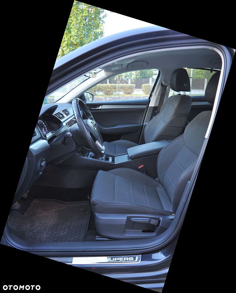 Skoda Superb 1.5 TSI ACT Ambition - 21