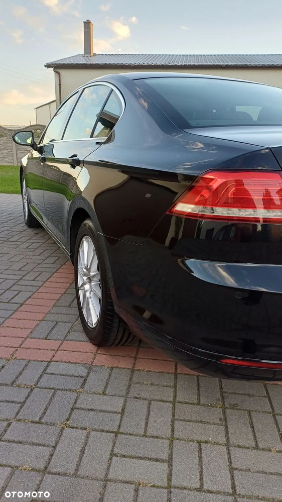 Volkswagen Passat 2.0 TDI BMT Comfortline DSG - 12