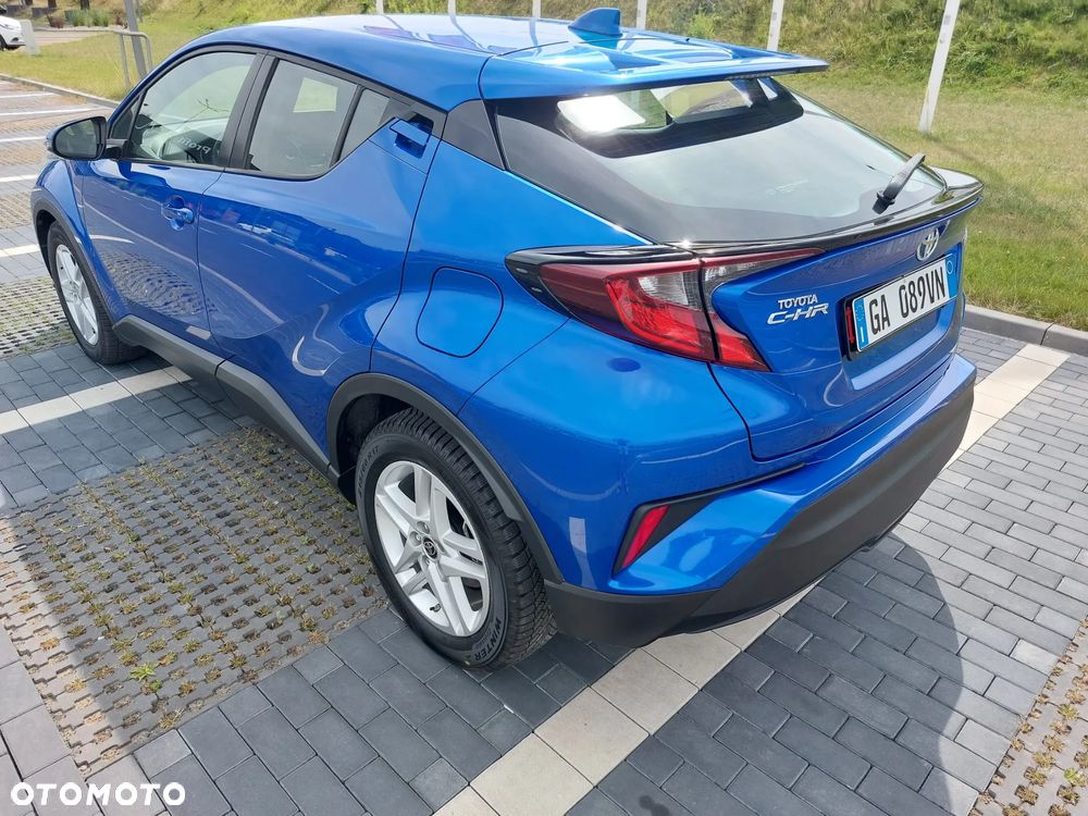 Toyota C-HR Business-Edition - 4