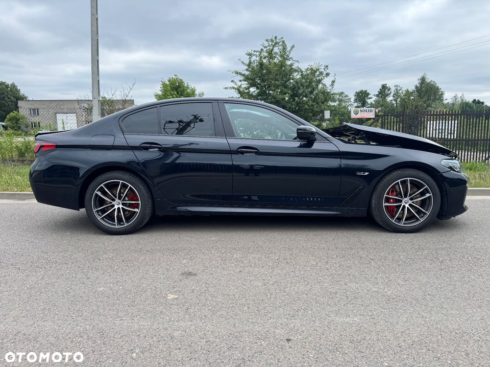 BMW Seria 5 545e xDrive M Sport sport - 4