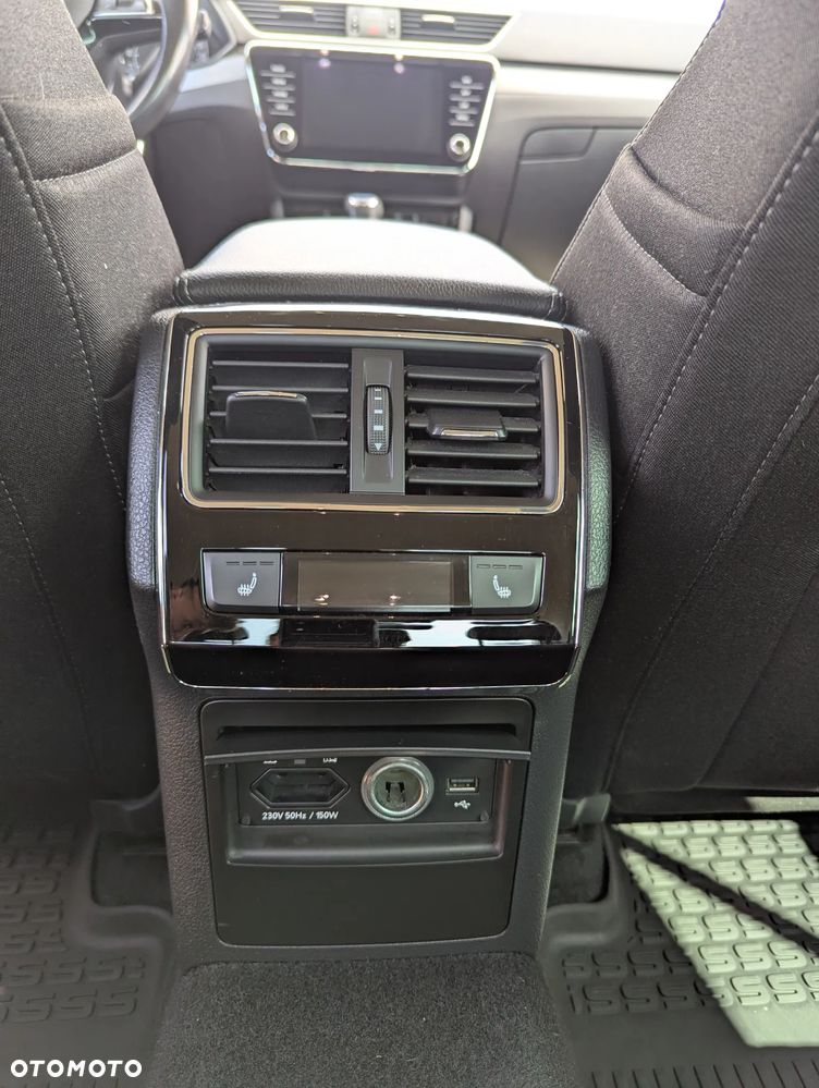 Skoda Superb 2.0 TDI Style DSG - 14