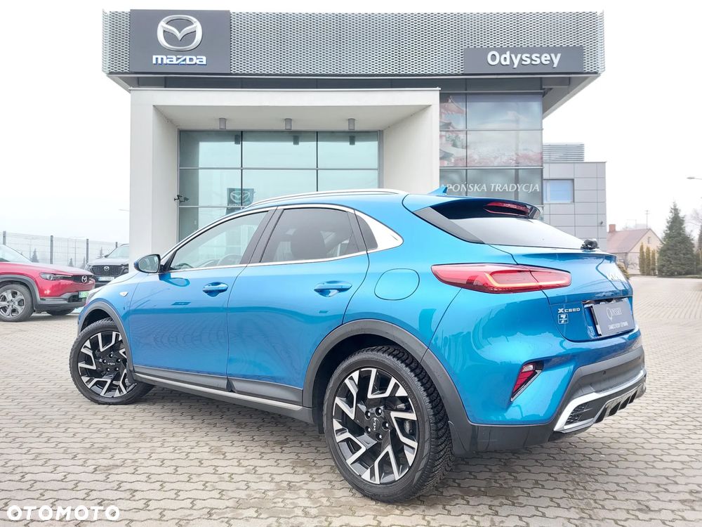 Kia XCeed 1.5 T-GDI M DCT - 4