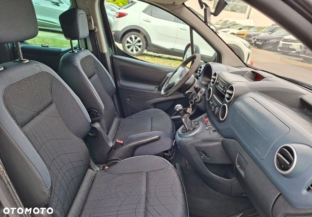 Peugeot Partner - 13