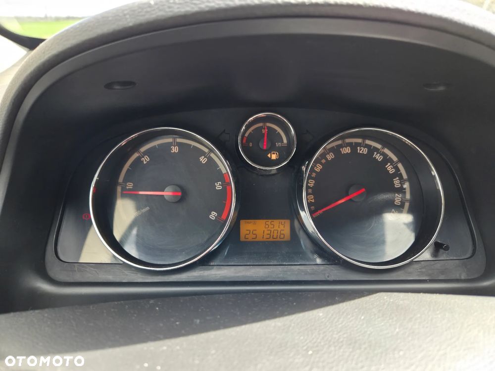Opel Antara 2.0 CDTI Cosmo - 5