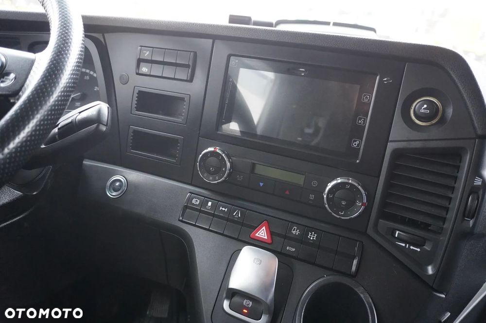 Mercedes-Benz Actros 1846 4×2 / NOWA Wywrotka 3-stronna / Ład. 10 t / Blokada mostu - 24