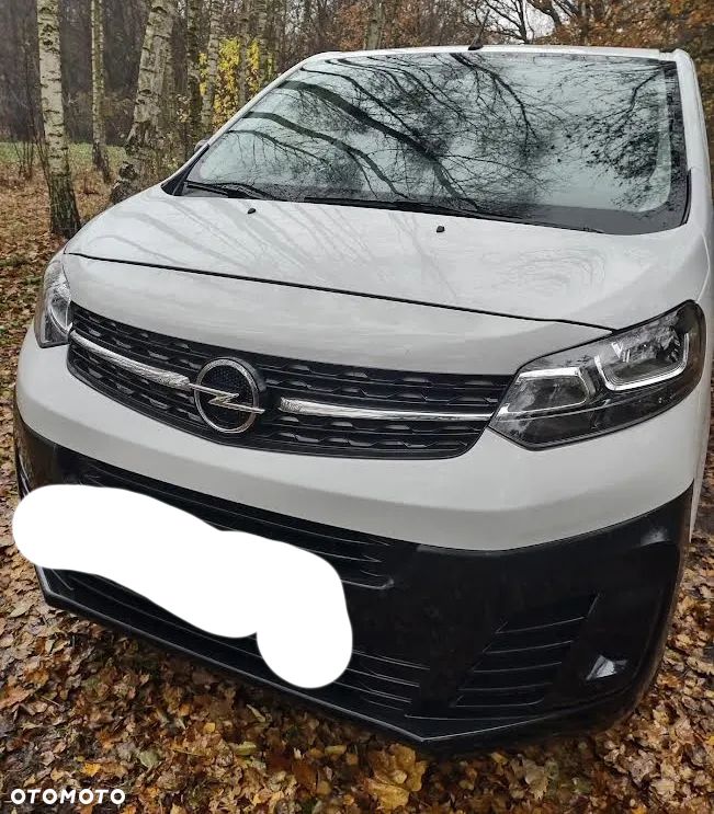 Opel Vivaro - 11