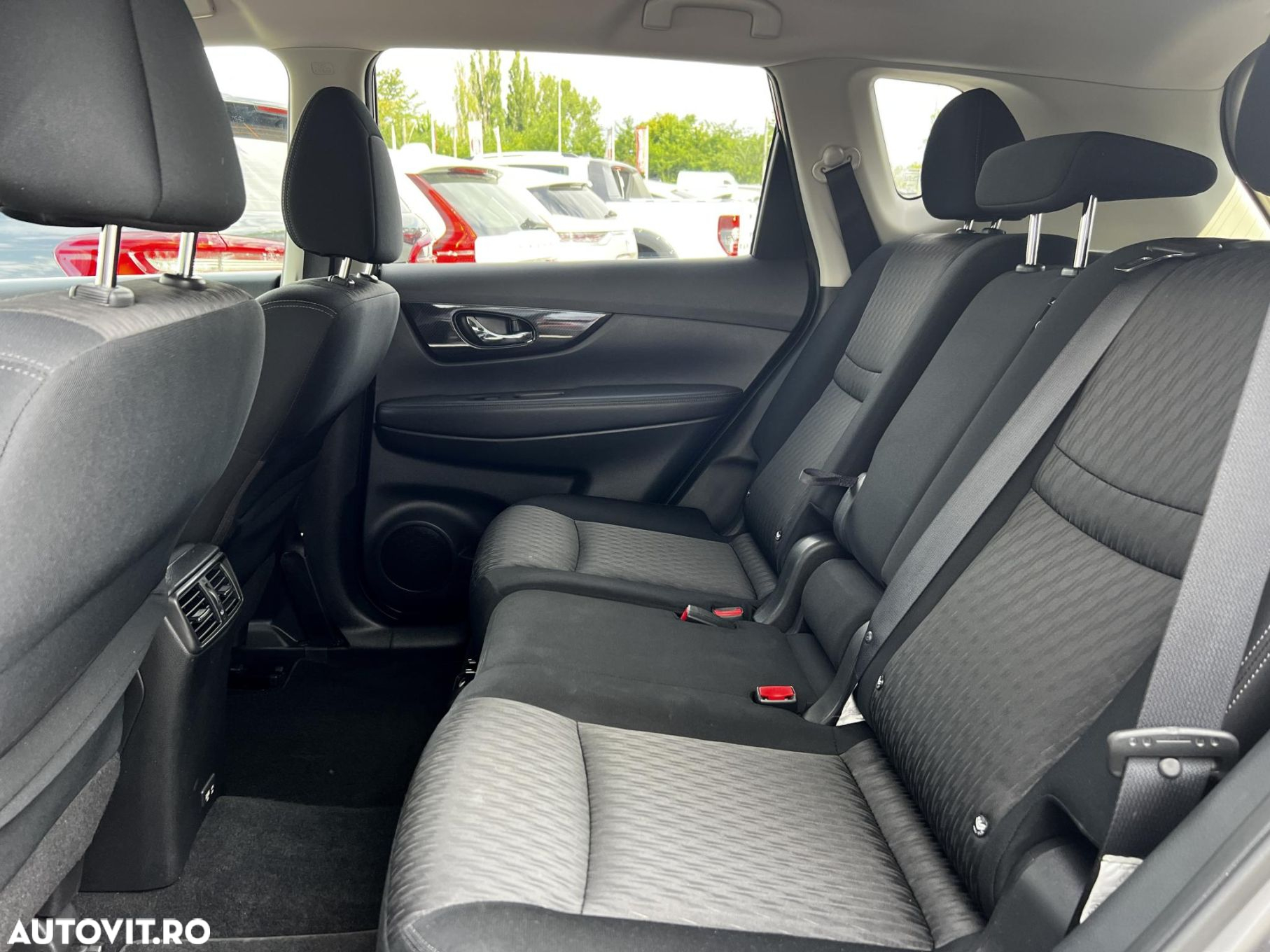 Nissan X-Trail - 31