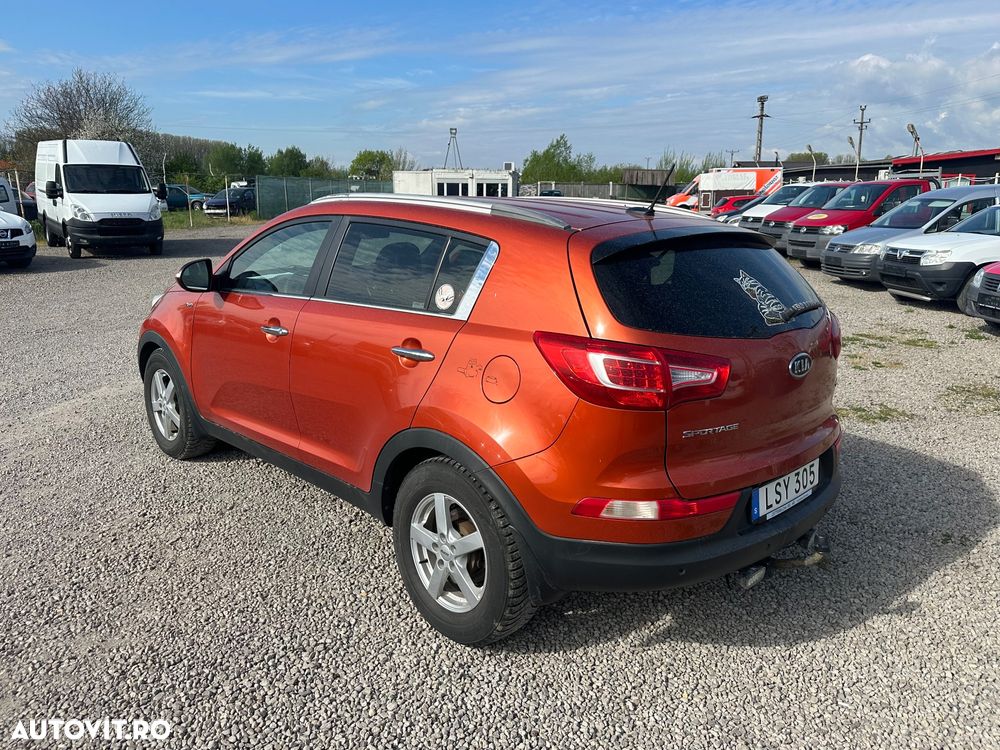 Kia Sportage 2.0 CRDI 4WD Automatik Vision - 3