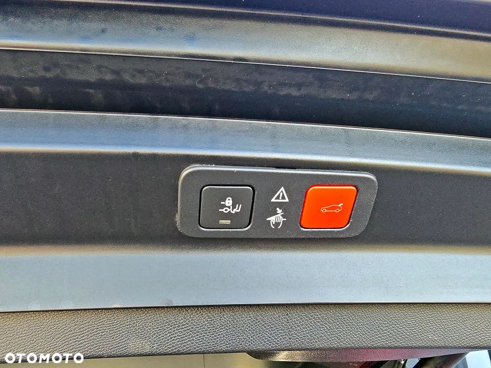 Peugeot 5008 BlueHDi 180 EAT6 GT - 19