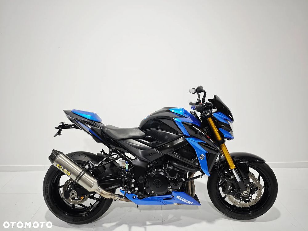 Suzuki GSX - 1