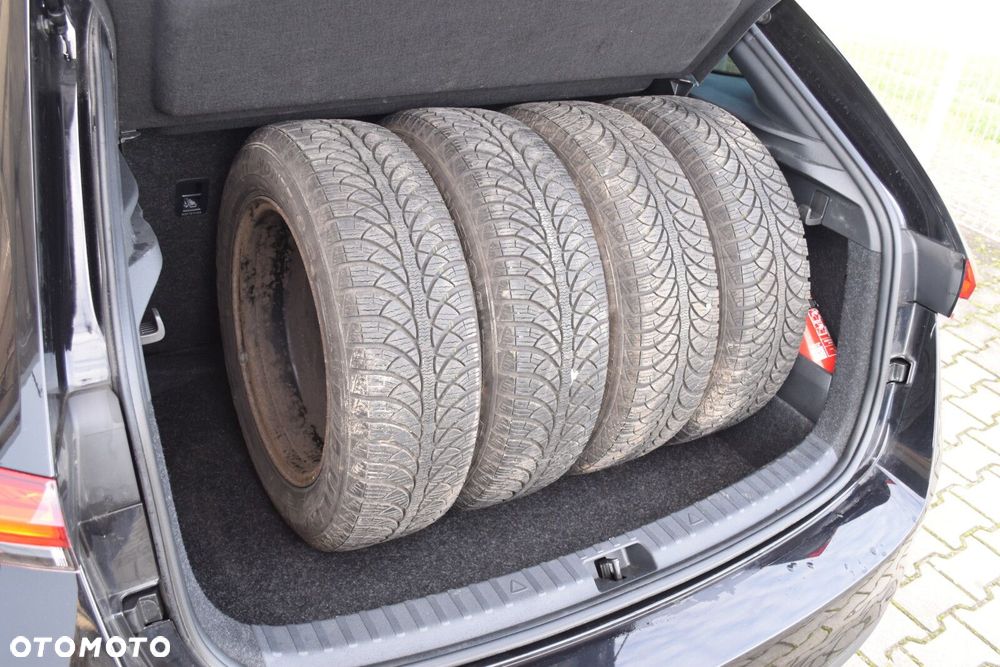 Skoda Scala 1.0 TSI Style DSG - 39