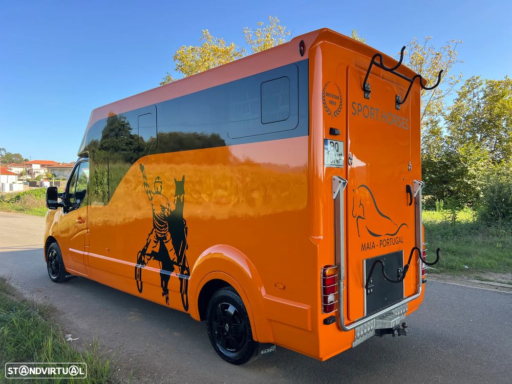 Renault MASTER 2.3 BlueDci 170 cv Esp. Cavalos de Desporto Barbot - 5