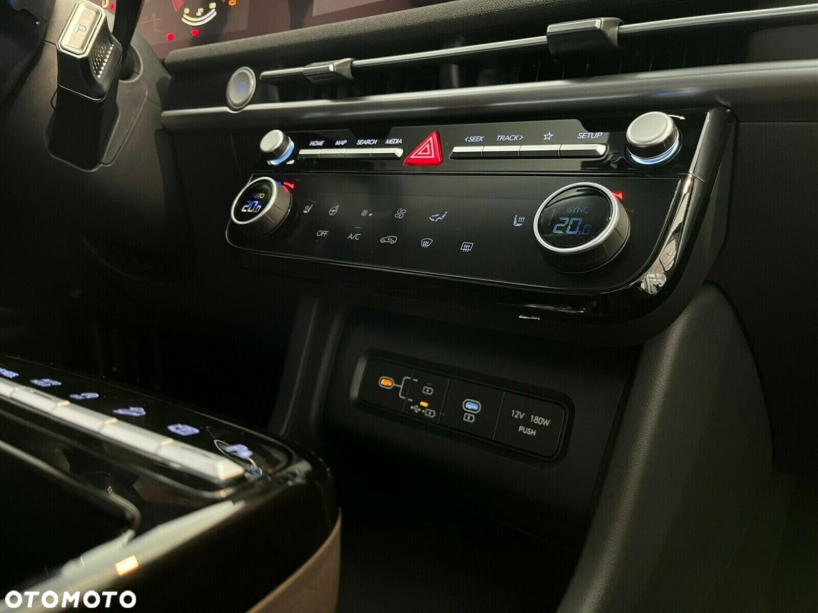 Hyundai Tucson - 13