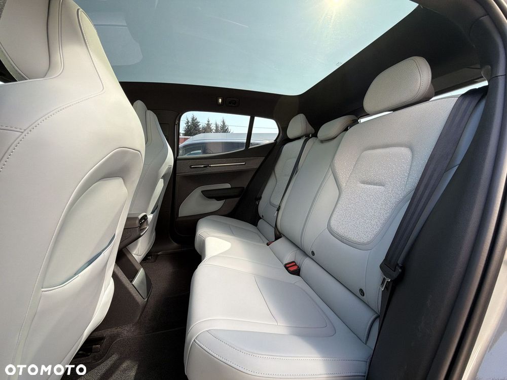 Volvo EX30 - 14