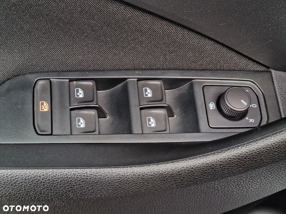 Skoda Kamiq 1.0 TSI Selection DSG - 20