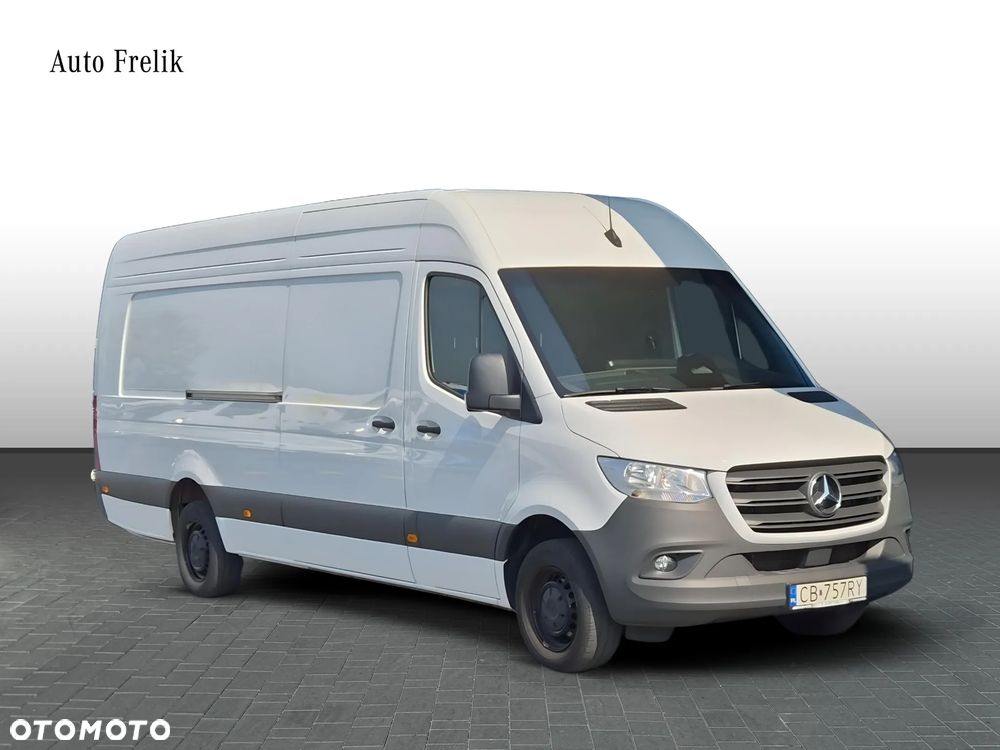 Mercedes-Benz Sprinter 317 - 7