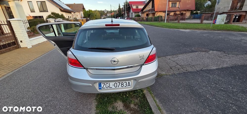 Opel Astra 1.6 Cosmo - 9