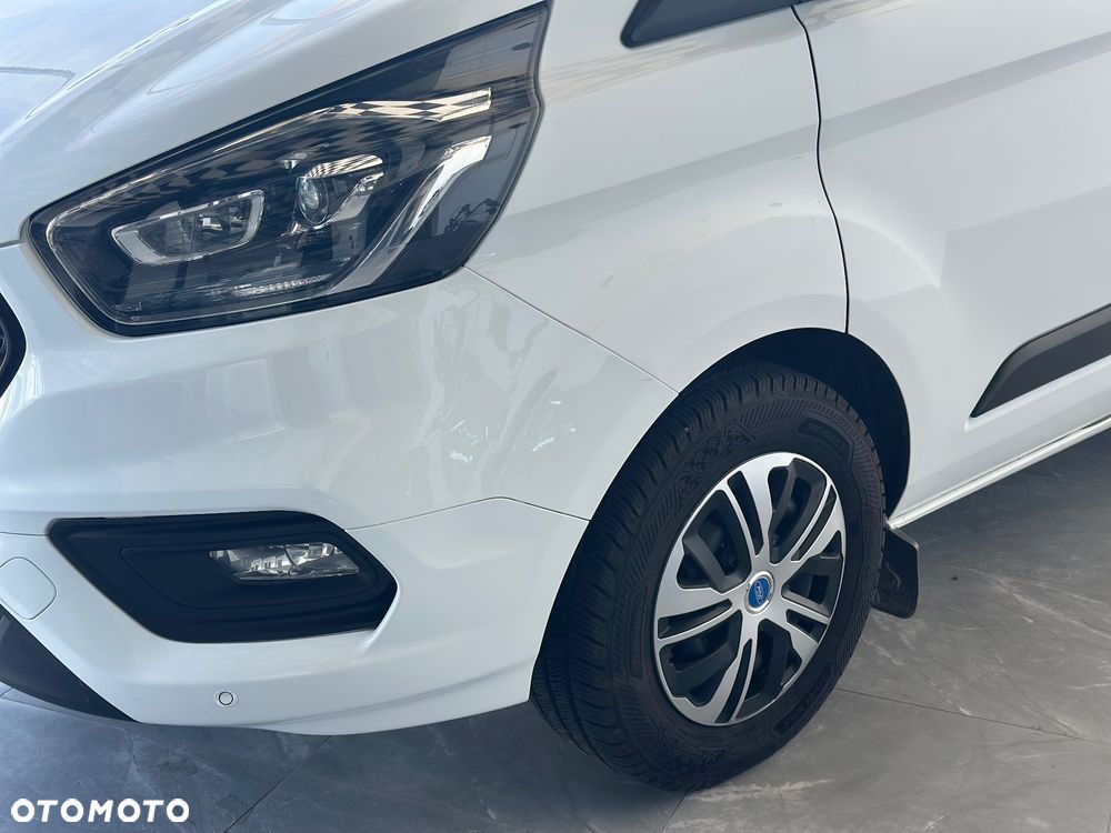 Ford Transit - 9