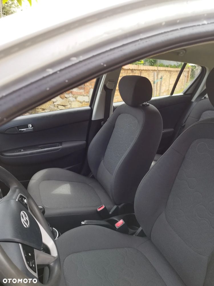 Hyundai i20 - 13