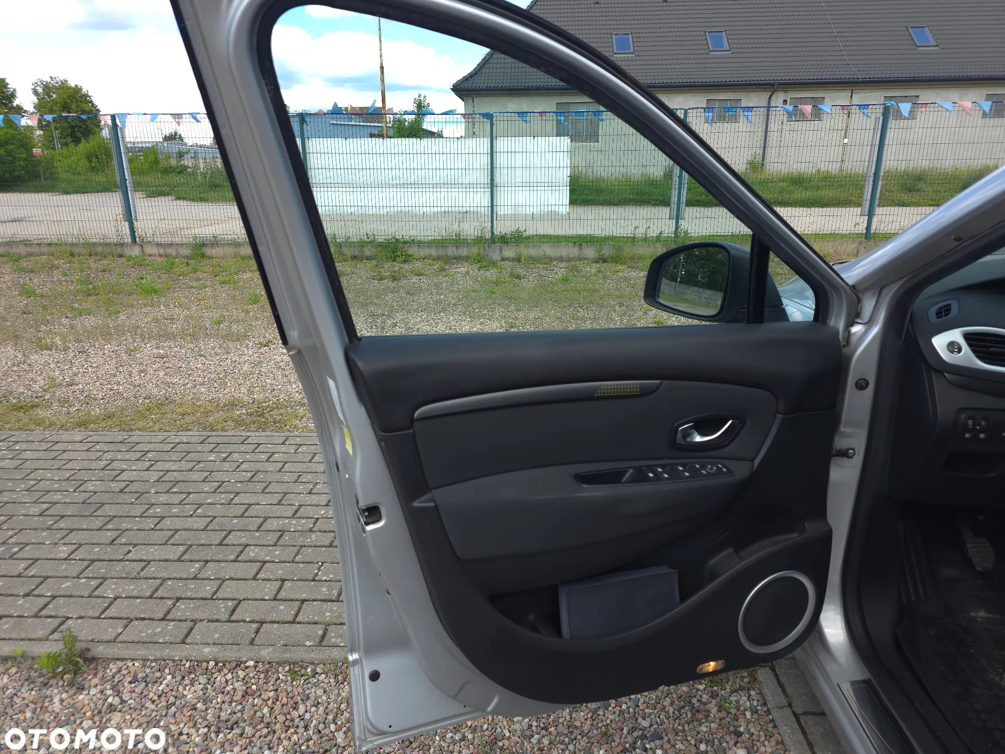 Renault Grand Scenic Gr 1.4 16V TCE Tech Run - 16