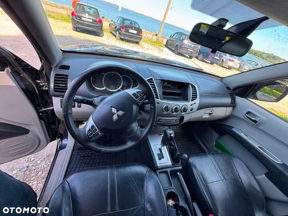 Mitsubishi L200 2.5 DID DC Instyle HP - 10