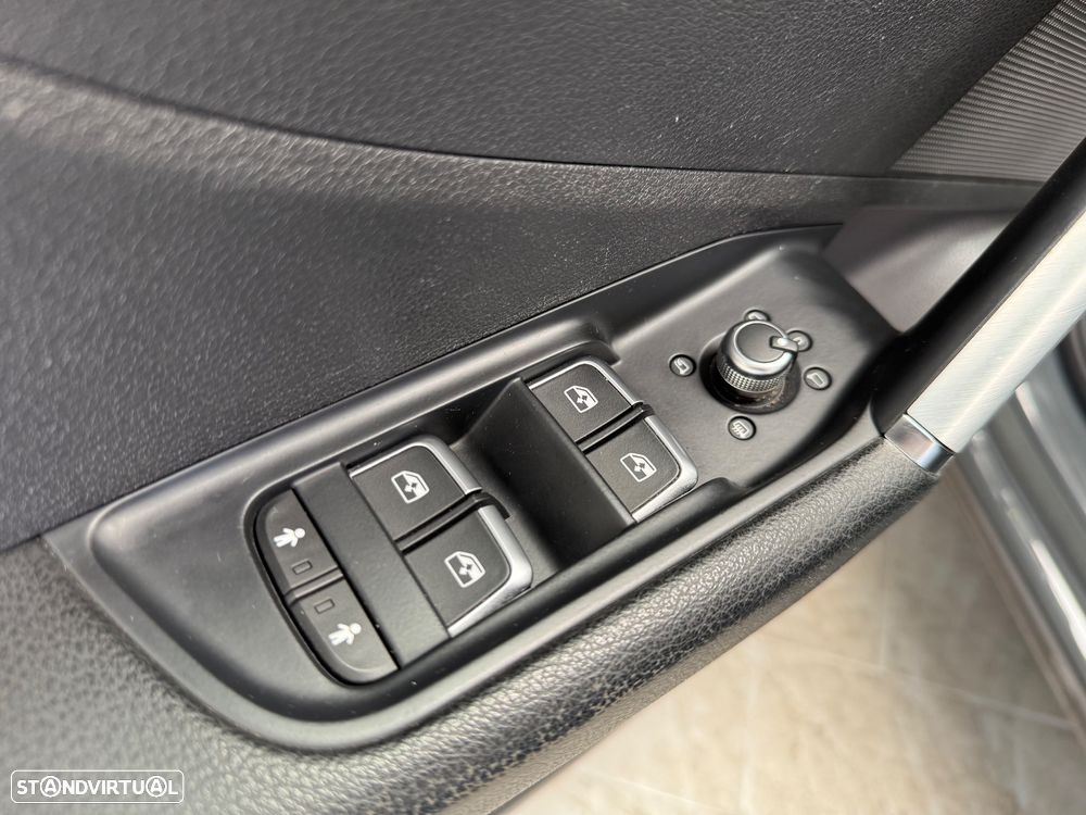 Audi Q2 30 TFSI Design - 19