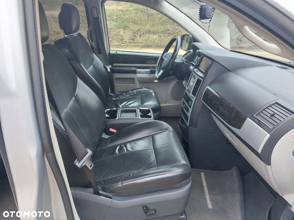 Chrysler Grand Voyager 2.8 CRD Limited - 14