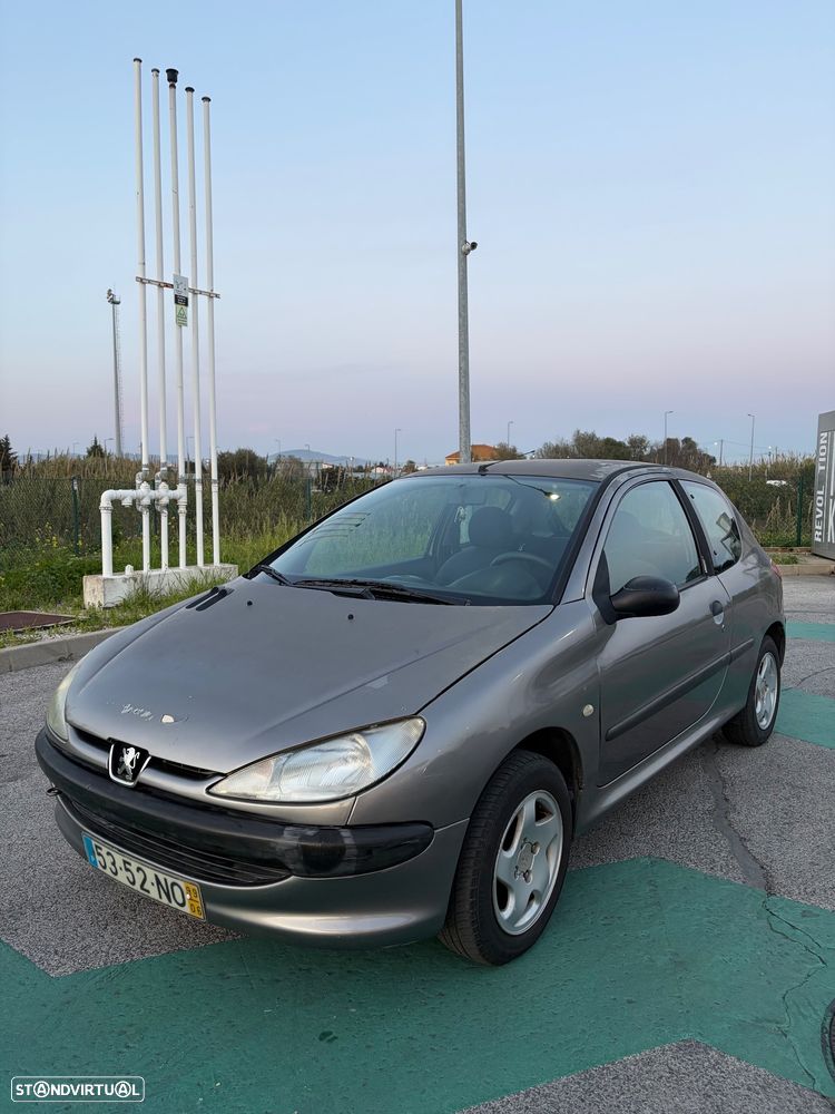 Peugeot 206 1.1 Color Line - 1