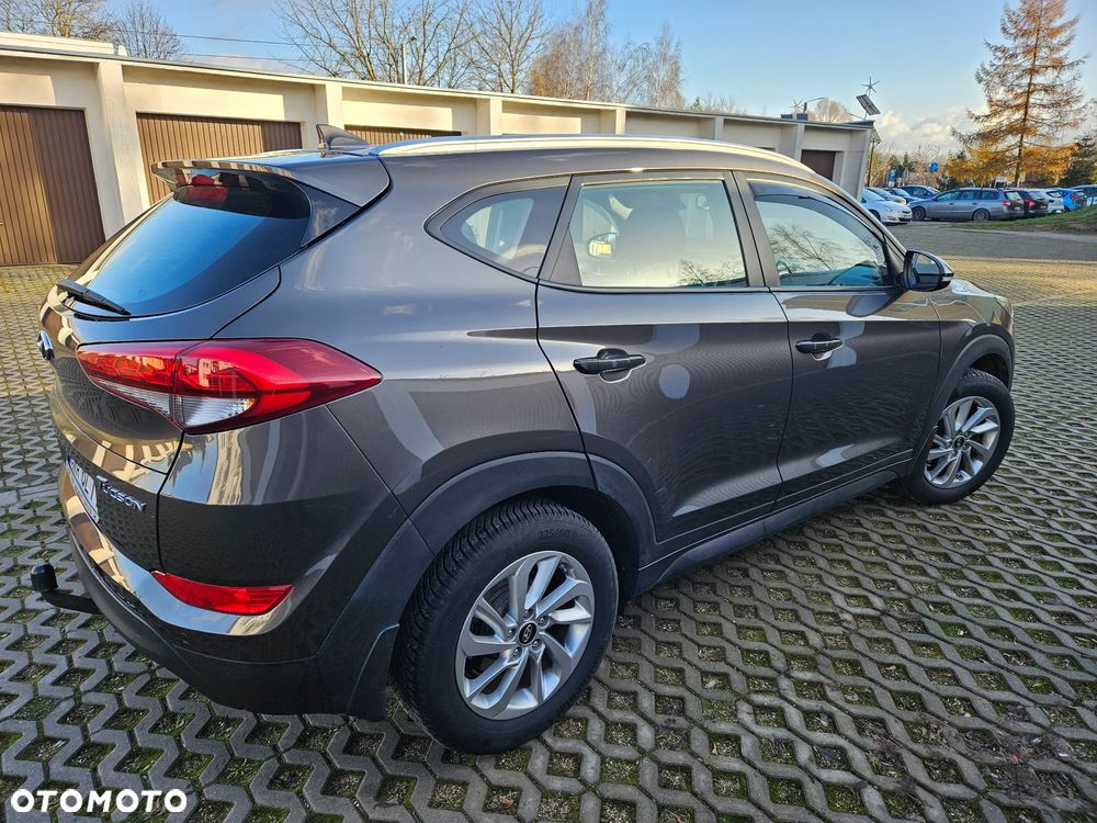 Hyundai Tucson blue 1.7 CRDi 2WD DCT Style - 4