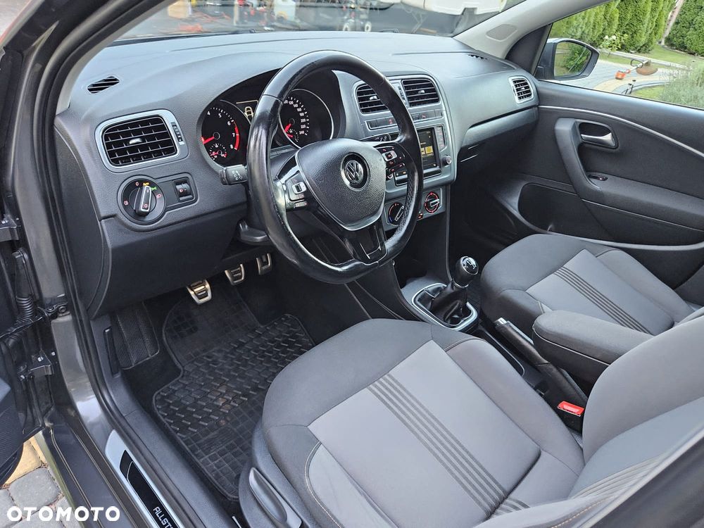 Volkswagen Polo 1.2 TSI Blue Motion Technology Allstar - 34