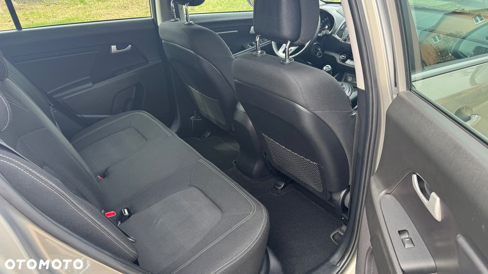 Kia Sportage 1.6 GDI 2WD Attract - 14