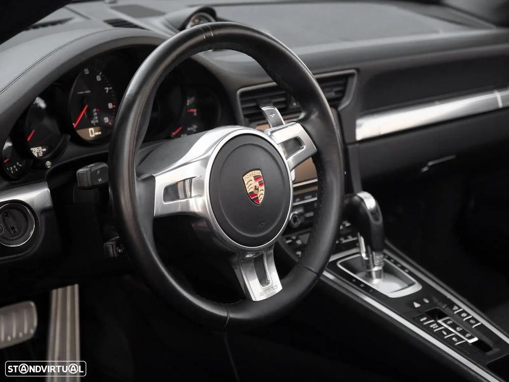 Porsche 911 (991) Carrera 4 Cabriolet PDK - 11