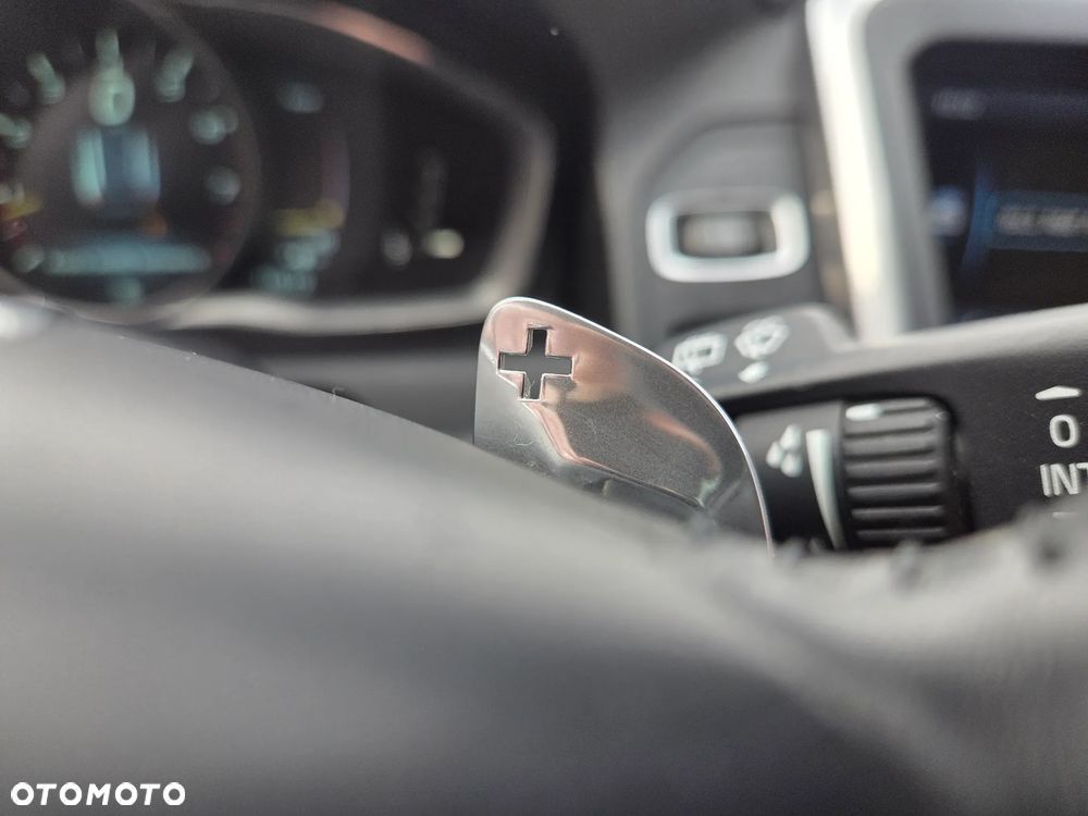 Volvo XC 60 T6 AWD Summum - 18