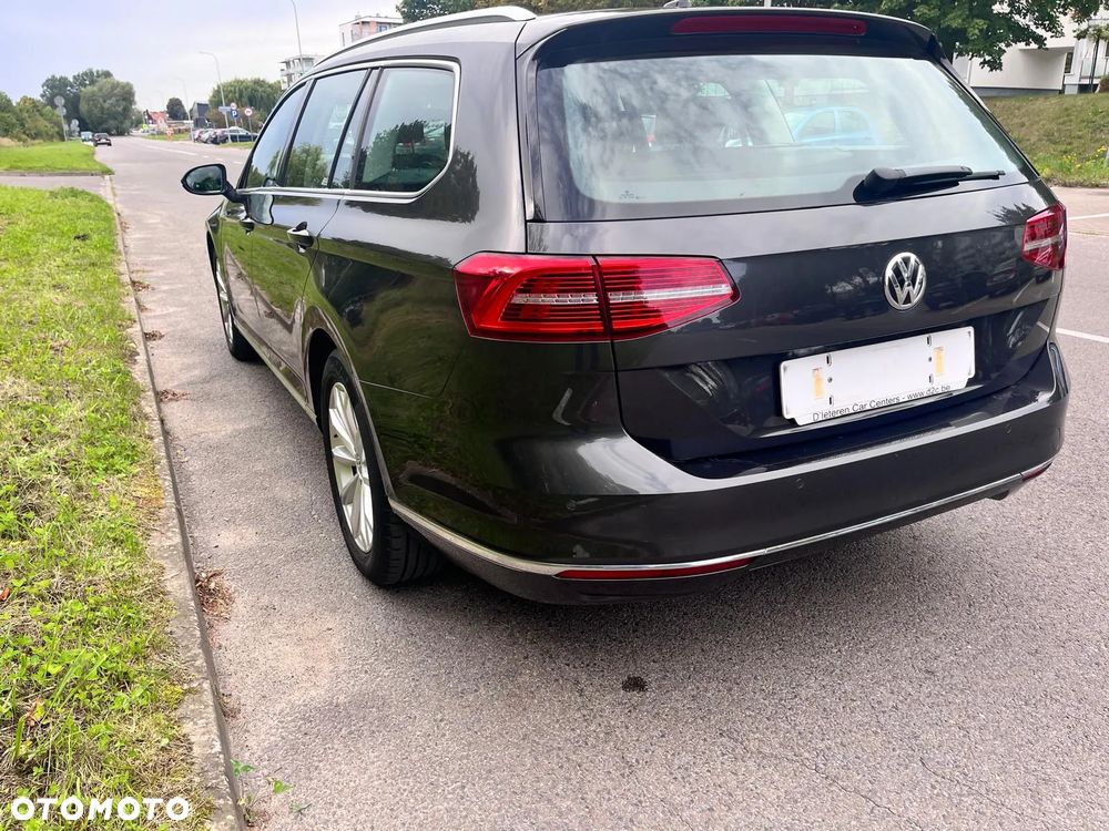 Volkswagen Passat - 3